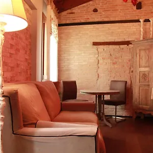 Alojamento de Acomodação e Pequeno-almoço Rosso Charm, Veneza